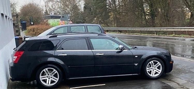 Gebraucht Chrysler 300C Touring 340 PS (250 kW) 2005 Schwarz Kombi