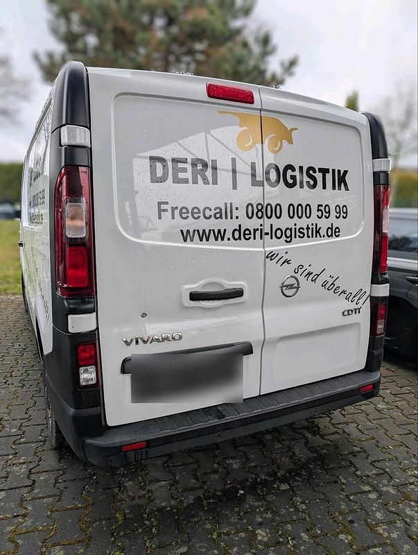 Gebraucht Opel Vivaro 121 PS (88 kW) 2018 Weiß Van / Kleinbus