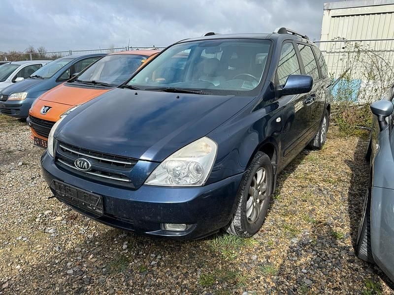 Gebraucht Kia Carnival EX 185 PS (136 kW) 2009 Blau Van / Kleinbus