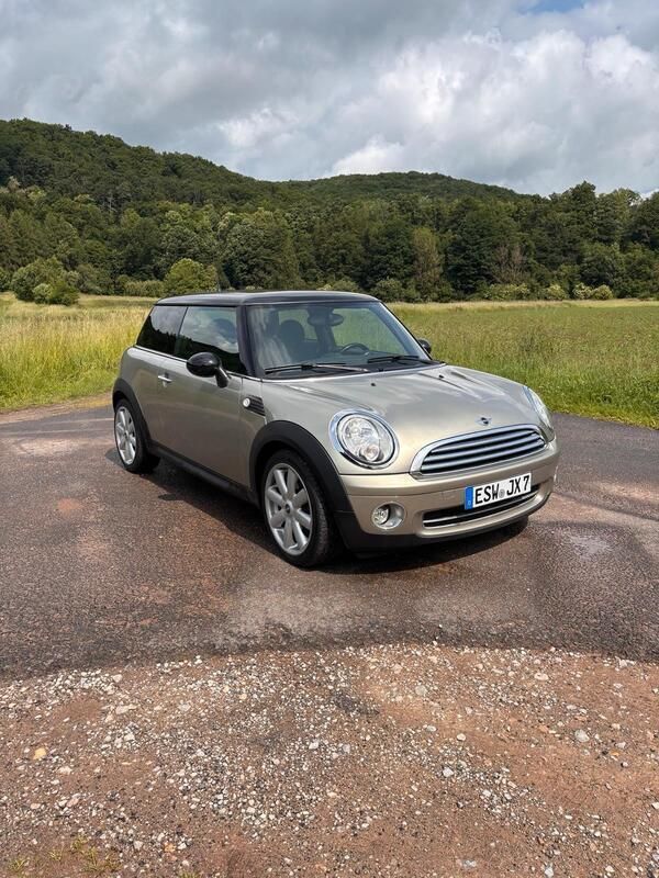 Silber Gebraucht 2007 Mini Cooper Kleinwagen | 4.999 € (Fairer Preis) - Bild 1/4