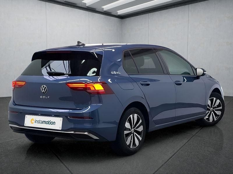 Gebraucht VW Golf VIII 150 PS (110 kW) 2025 Blau Kleinwagen