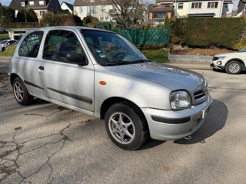 Gebraucht Nissan Micra 54 PS (39 kW) 2000 Grau Kleinwagen