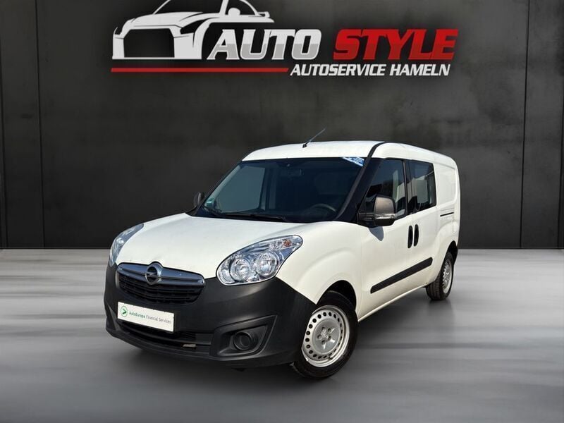 Weiß Gebraucht 2017 Opel Combo Van / Kleinbus | 4.790 € (Guter Preis) - Bild 1/4