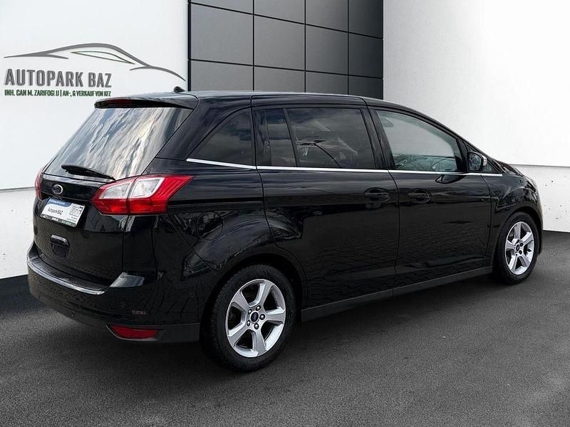 Gebraucht Ford Grand C-Max Titanium 120 PS (88 kW) 2016 Schwarz Van / Kleinbus