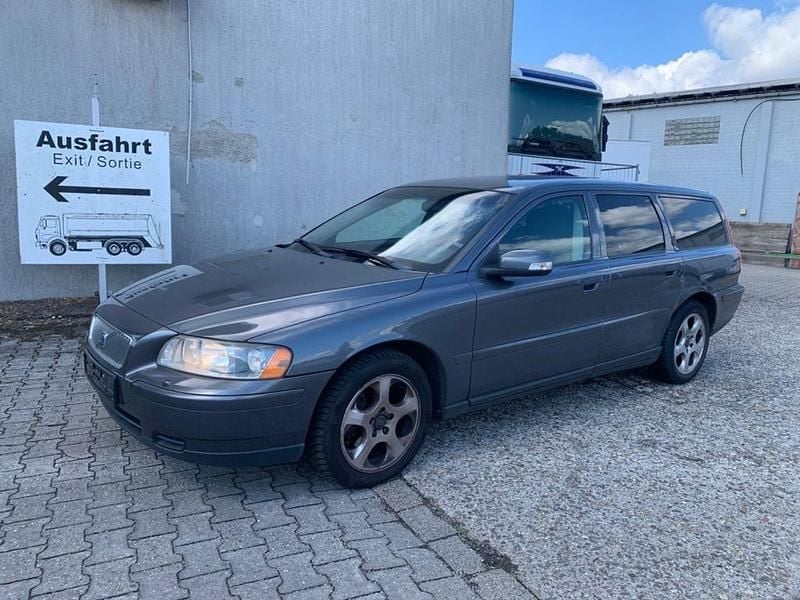 Grau Gebraucht 2006 Volvo V70 Kombi | 1.999 € (Superpreis) - Bild 1/4