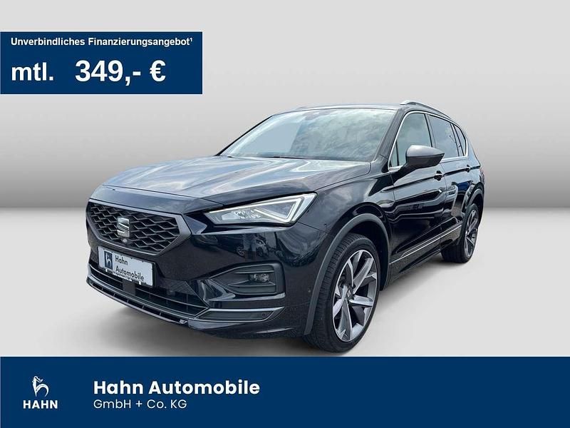 "deep" schwarz perleffekt Gebraucht 2021 Seat Tarraco 4Drive SUV | 35.930 € (Teuer) - Bild 1/3