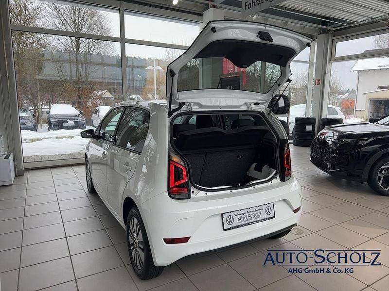 Gebraucht VW e-up! Style 61 kW (83 PS) 2022 Weiß Kleinwagen