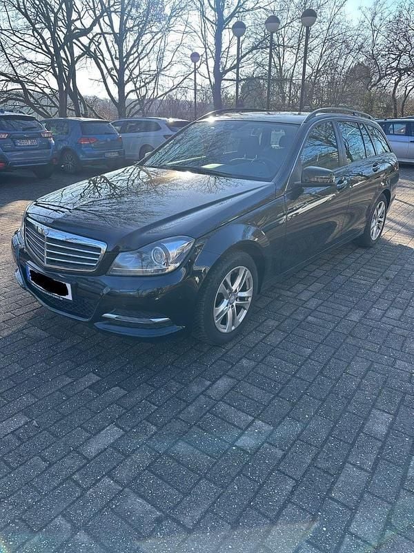 Schwarz Gebraucht 2014 Mercedes C200 Kombi | 11.500 € (Fairer Preis) - Bild 1/4