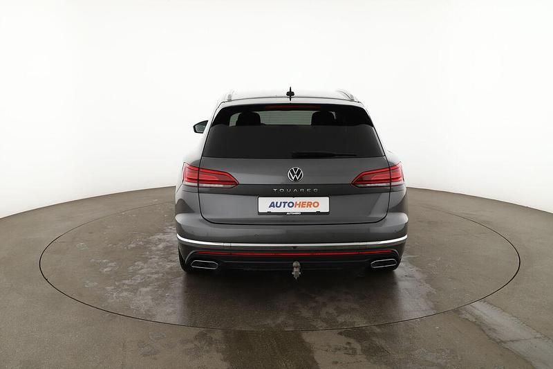 Gebraucht VW Touareg Atmosphere 231 PS (169 kW) 2022 Grau SUV
