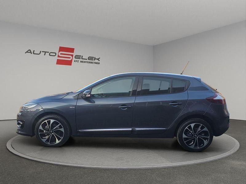 Gebraucht Renault Mégane Bose Edition 131 PS (96 kW) 2015 Grau Limousine