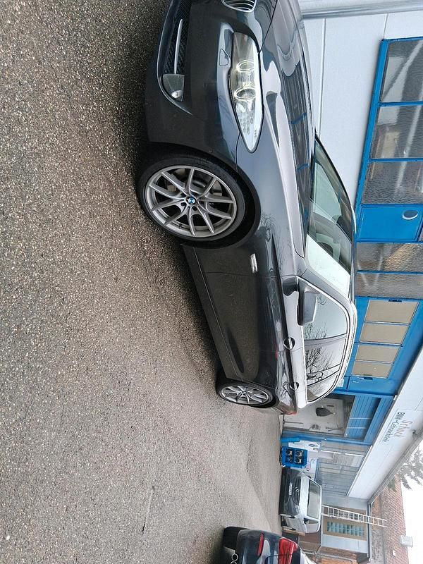 Gebraucht BMW 530 245 PS (180 kW) 2010 Grau Kombi