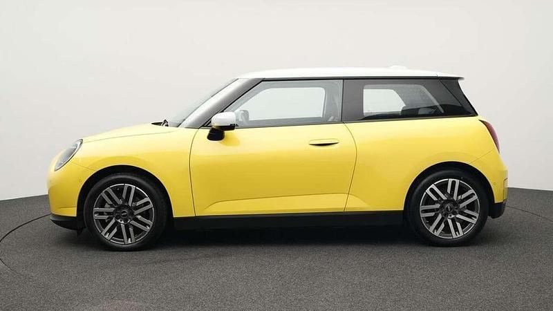 Gebraucht Mini Cooper Classic 135 kW (184 PS) 2024 Gelb Kleinwagen