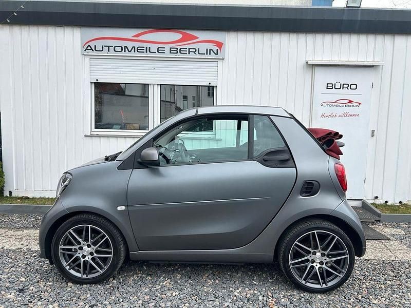 Gebraucht Smart ForTwo Cabrio Brabus 109 PS (80 kW) 2017 Grau Cabrio