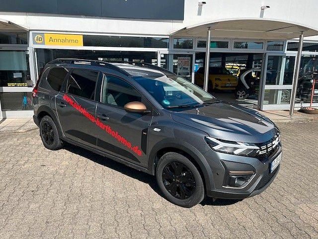 Gebraucht Dacia Jogger Extreme 110 PS (80 kW) 2024 Grau Van / Kleinbus