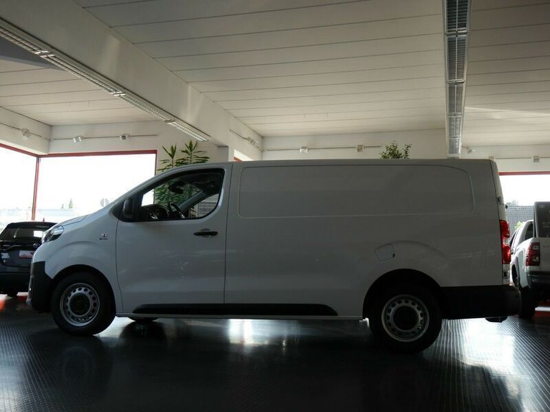 Gebraucht Toyota Proace 150 PS (110 kW) 2024 Ice white Van / Kleinbus