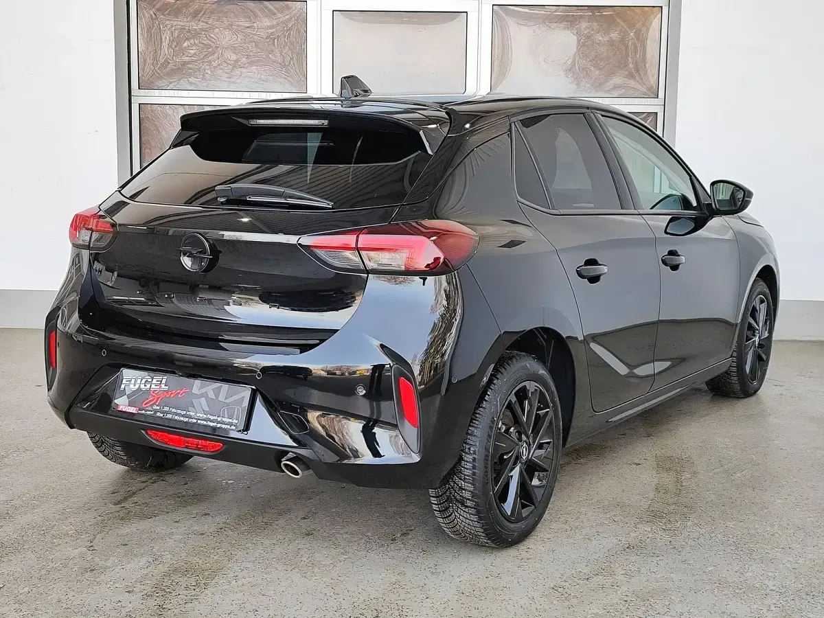 Gebraucht Opel Corsa 101 PS (74 kW) 2023 Diamant schwarz (metallic) Kleinwagen