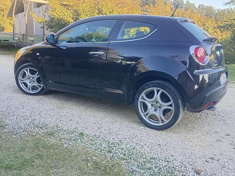 Gebraucht Alfa Romeo MiTo Progression 90 PS (66 kW) 2010 Schwarz Kleinwagen
