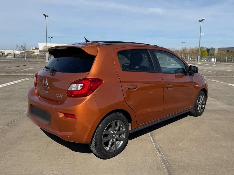 Second-hand Mitsubishi Space Star 80 CP (58 kW) 2018 Portocaliu Hatchback