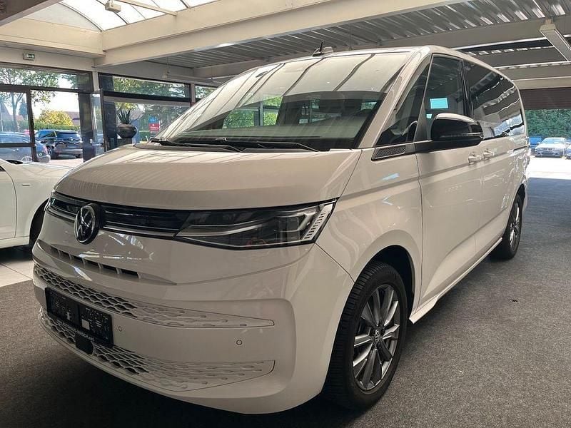 Weiß Gebraucht 2022 VW T7 Life Van | 54.490 € (Teuer) - Bild 1/4