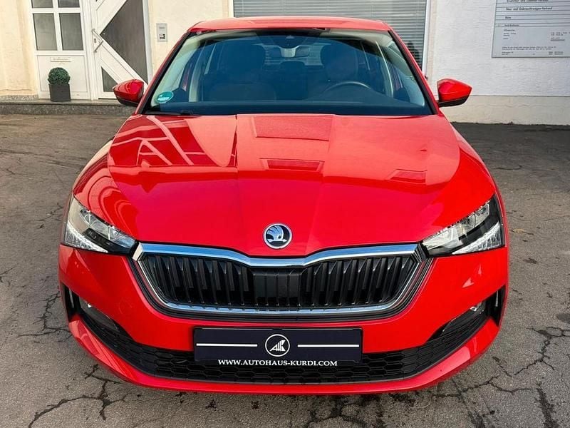 Gebraucht Skoda Scala Drive 95 PS (69 kW) 2020 Rot Kleinwagen