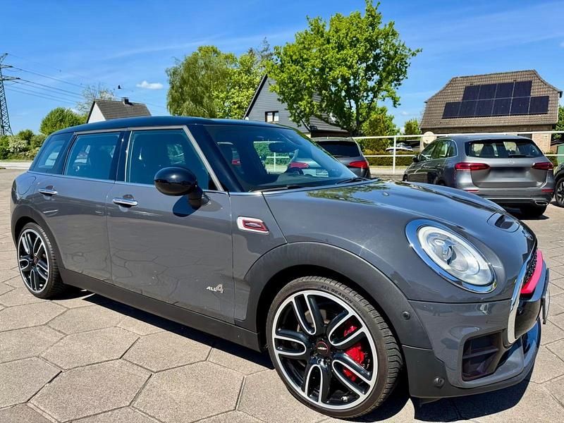 Gebraucht Mini John Cooper Works 231 PS (169 kW) 2018 Grau Kleinwagen