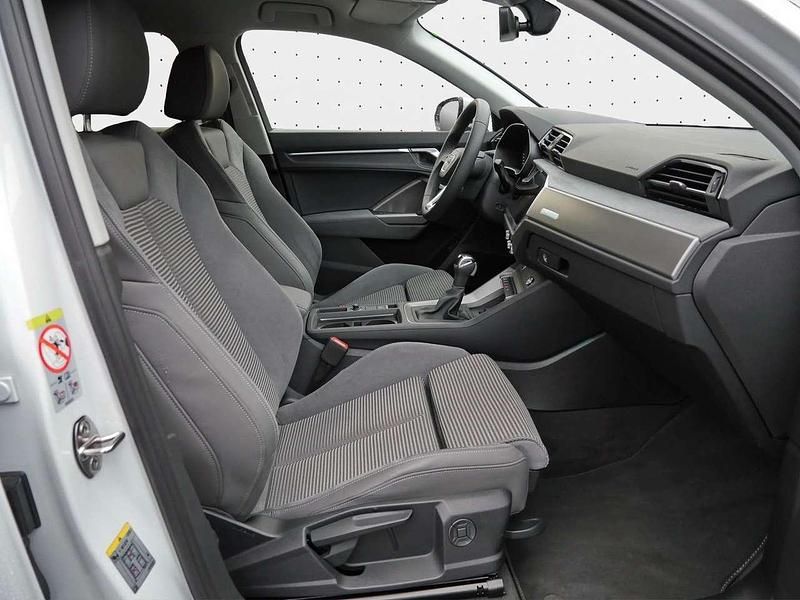 Gebraucht Audi Q3 S-Line 150 PS (110 kW) 2025 Gletscherweiß metallic SUV