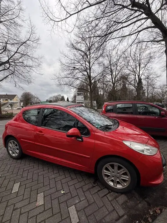 Gebraucht Peugeot 207 Platinum 150 PS (110 kW) 2006 Rot Limousine