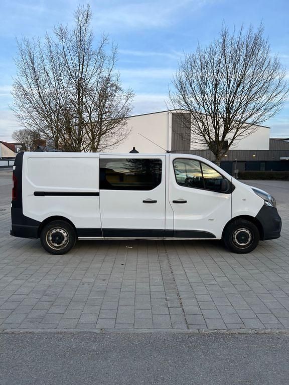 Gebraucht Opel Vivaro 90 PS (66 kW) 2015 Weiß Van / Kleinbus