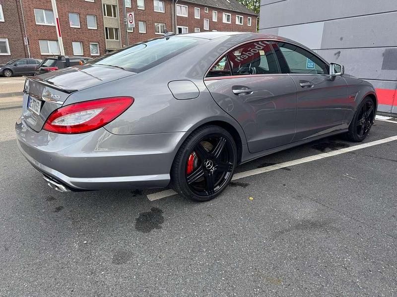 Gebraucht Mercedes CLS63 AMG AMG 557 PS (409 kW) 2012 Silber Coupé