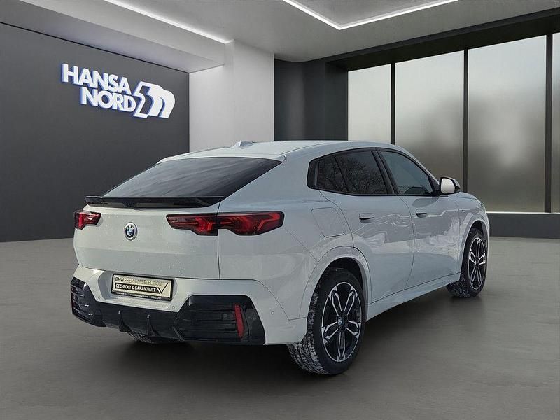 Gebraucht BMW X2 M Sport 156 PS (114 kW) 2025 Weiß SUV