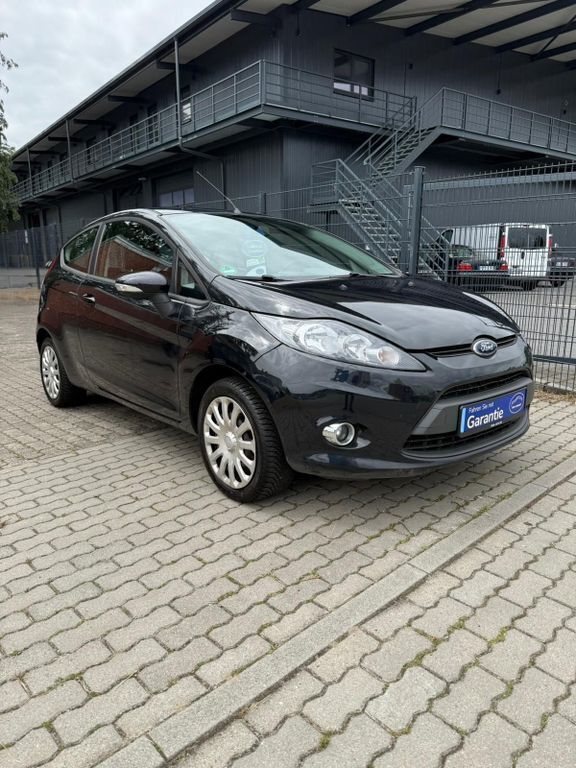 Schwarz Gebraucht 2011 Ford Fiesta Trend Kleinwagen | 3.890 € (Fairer Preis) - Bild 1/4