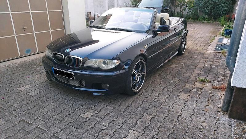 Schwarz Gebraucht 2004 BMW 330 Cabriolet Shadowline Cabrio | 12.000 € (Fairer Preis) - Bild 1/4