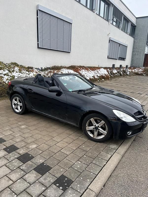 Schwarz Gebraucht 2009 Mercedes SLK280 Cabrio | 4.490 € (Superpreis) - Bild 1/4