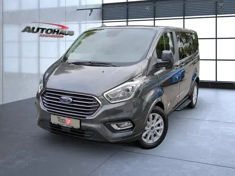 Gebraucht Ford Tourneo Custom Titanium X 170 PS (125 kW) 2023 Grau Van