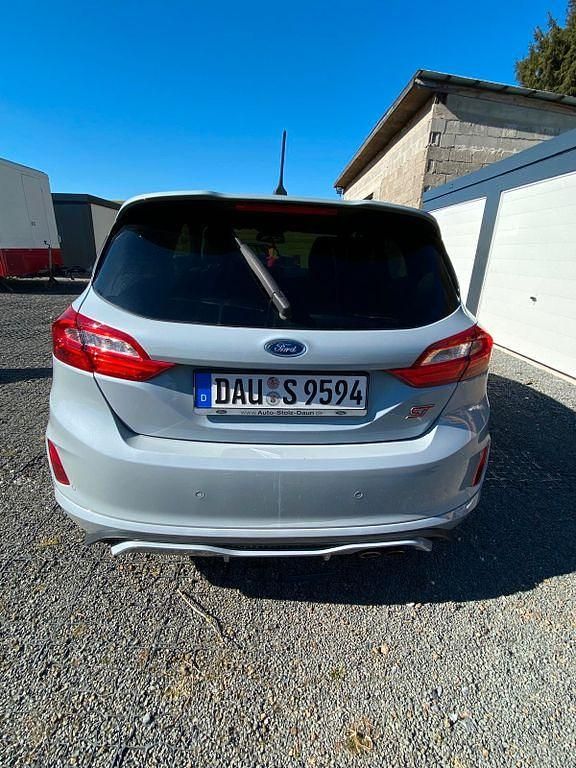 Gebraucht Ford Fiesta ST 200 PS (147 kW) 2018 Grau Kleinwagen