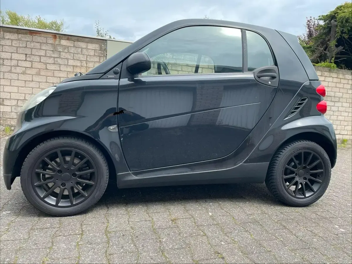 Gebraucht Smart ForTwo Coupé 71 PS (52 kW) 2008 Schwarz Coupé
