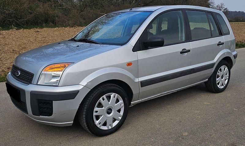 Gebraucht Ford Fusion Style 101 PS (74 kW) 2008 Silber Kleinwagen