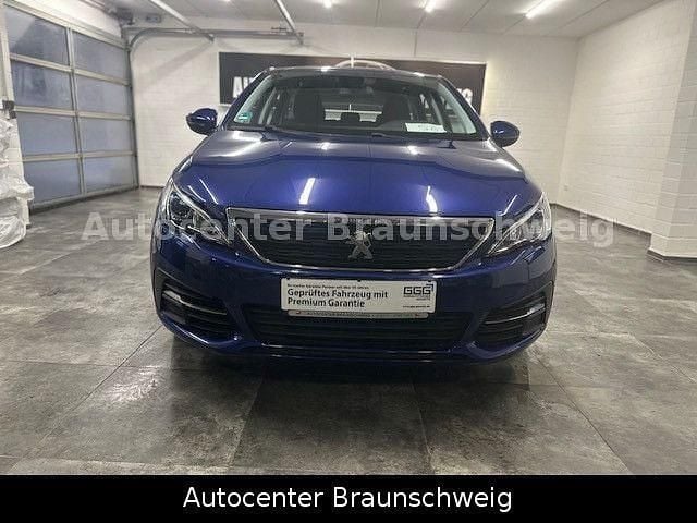 Gebraucht Peugeot 308 SW Active 131 PS (96 kW) 2019 Blau Kombi