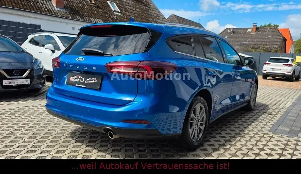 Gebraucht Ford Focus Titanium X 155 PS (114 kW) 2024 Blau Limousine