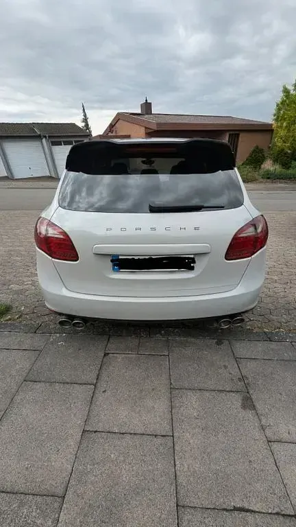 Gebraucht Porsche Cayenne 245 PS (180 kW) 2012 Grau SUV