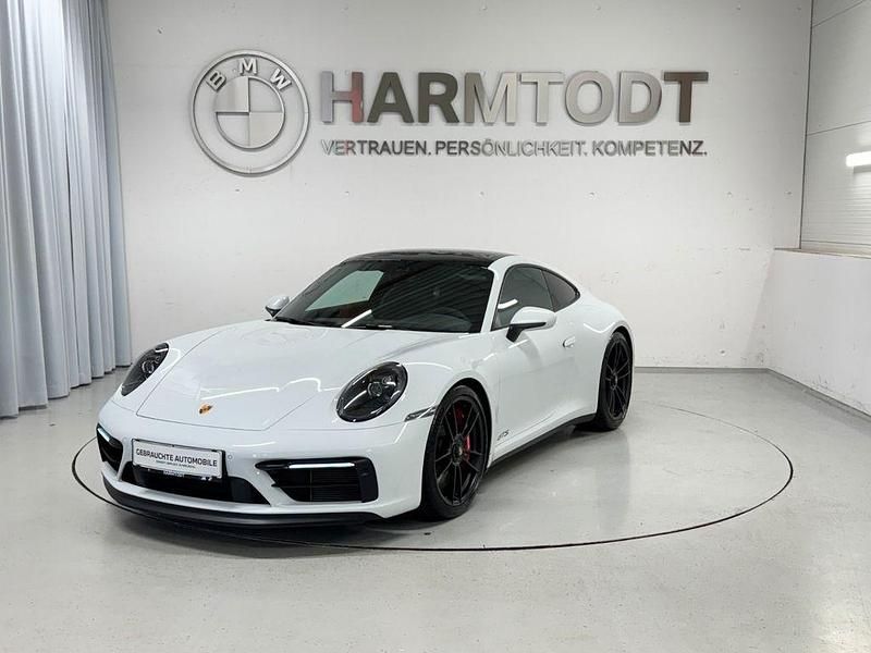 Weiß Gebraucht 2022 Porsche 911 Carrera GTS | 145.800 € (Fairer Preis) - Bild 1/4