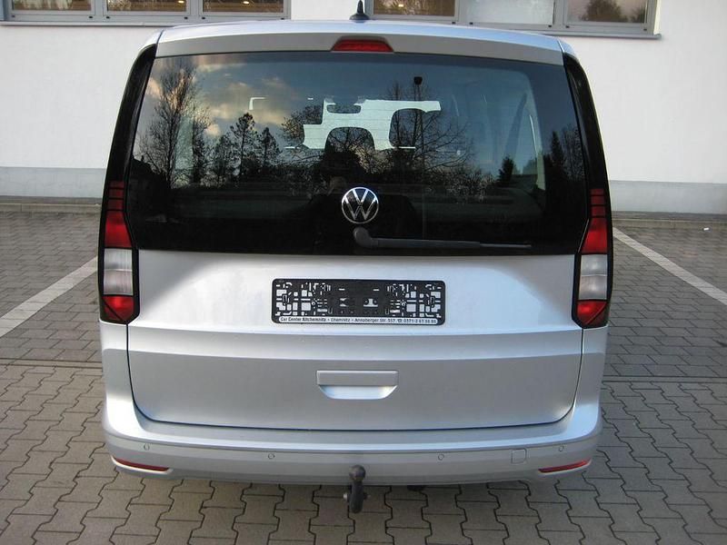 Gebraucht VW Caddy Maxi 114 PS (83 kW) 2021 Silber Van / Kleinbus