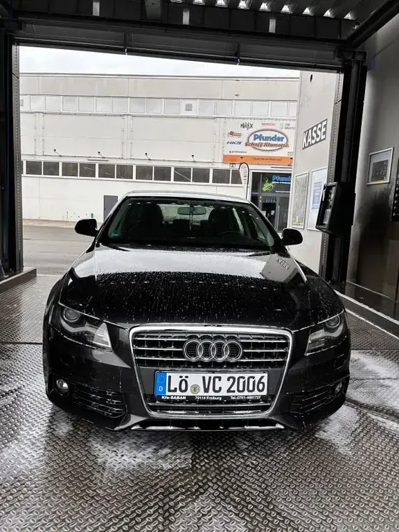 Gebraucht Audi A4 Ambiente 160 PS (117 kW) 2008 Grau Limousine