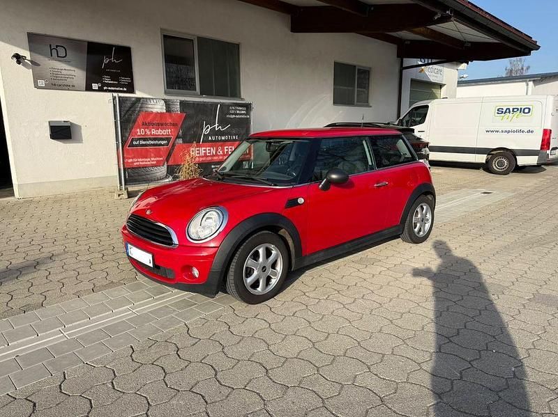 Gebraucht Mini ONE 75 PS (55 kW) 2010 Rot Kleinwagen