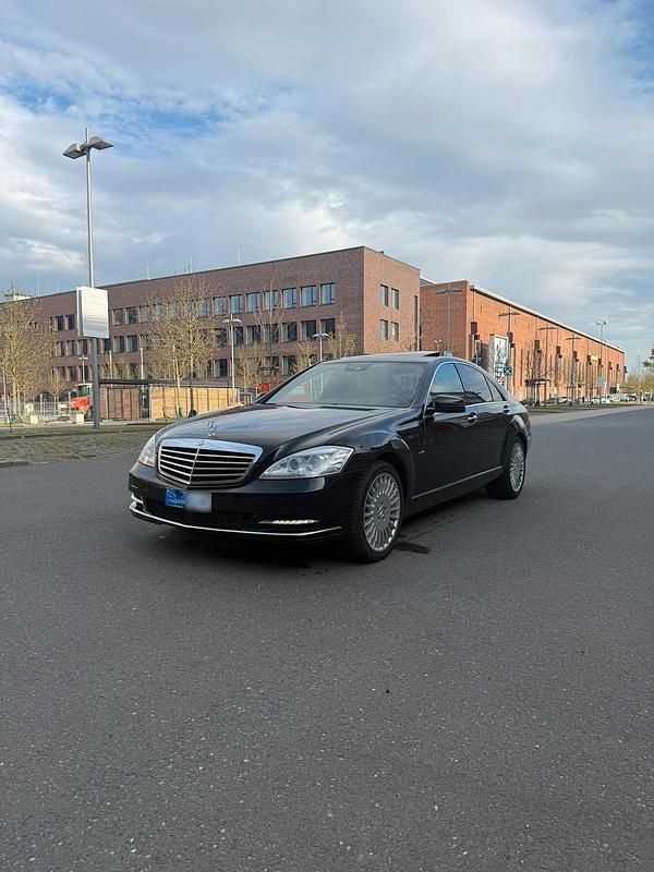 Usata Mercedes S350 258 CV (189 kW) 2013 Nero Berlina