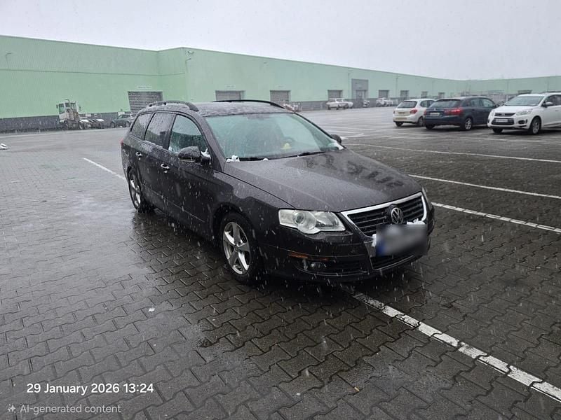 Braun Gebraucht 2008 VW Passat Kombi | 1.350 € (Superpreis) - Bild 1/4