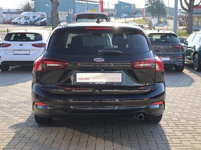 Gebraucht Ford Focus 120 PS (88 kW) 2023 Schwarz Kombi