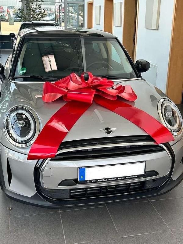 Silber Gebraucht 2023 Mini Cooper Essential Kleinwagen | 21.900 € (Guter Preis) - Bild 1/4