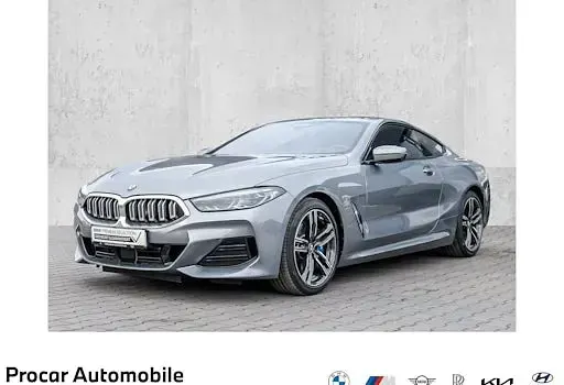 Gebraucht BMW 840 Shadowline 333 PS (244 kW) 2025 Grau Coupé