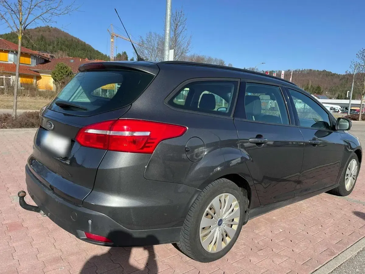 Gebraucht Ford Focus 120 PS (88 kW) 2015 Kombi